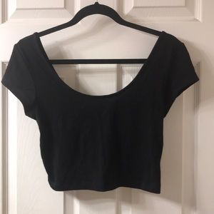 2 for $20//Guess crop top